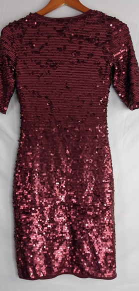 BCBGMAXAZRIA BCBG MARTA SEQUIN DRESS SIZE XS. - Picture 6 of 8
